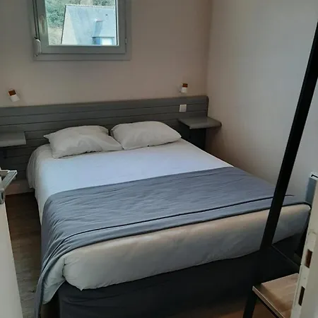 De La Poterne 3* Moncontour (Cotes-d'Armor)